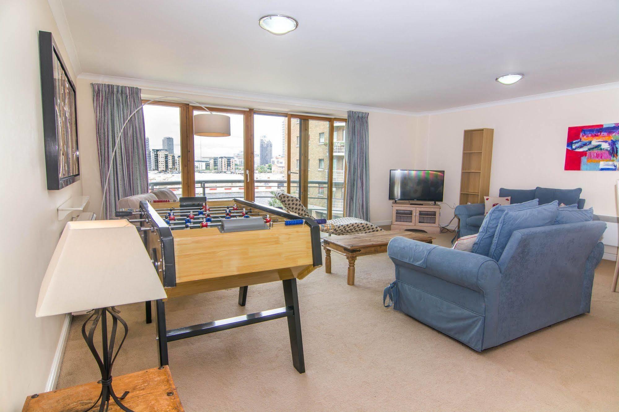 Apartment Wharf - Meridian Place Barking Kültér fotó