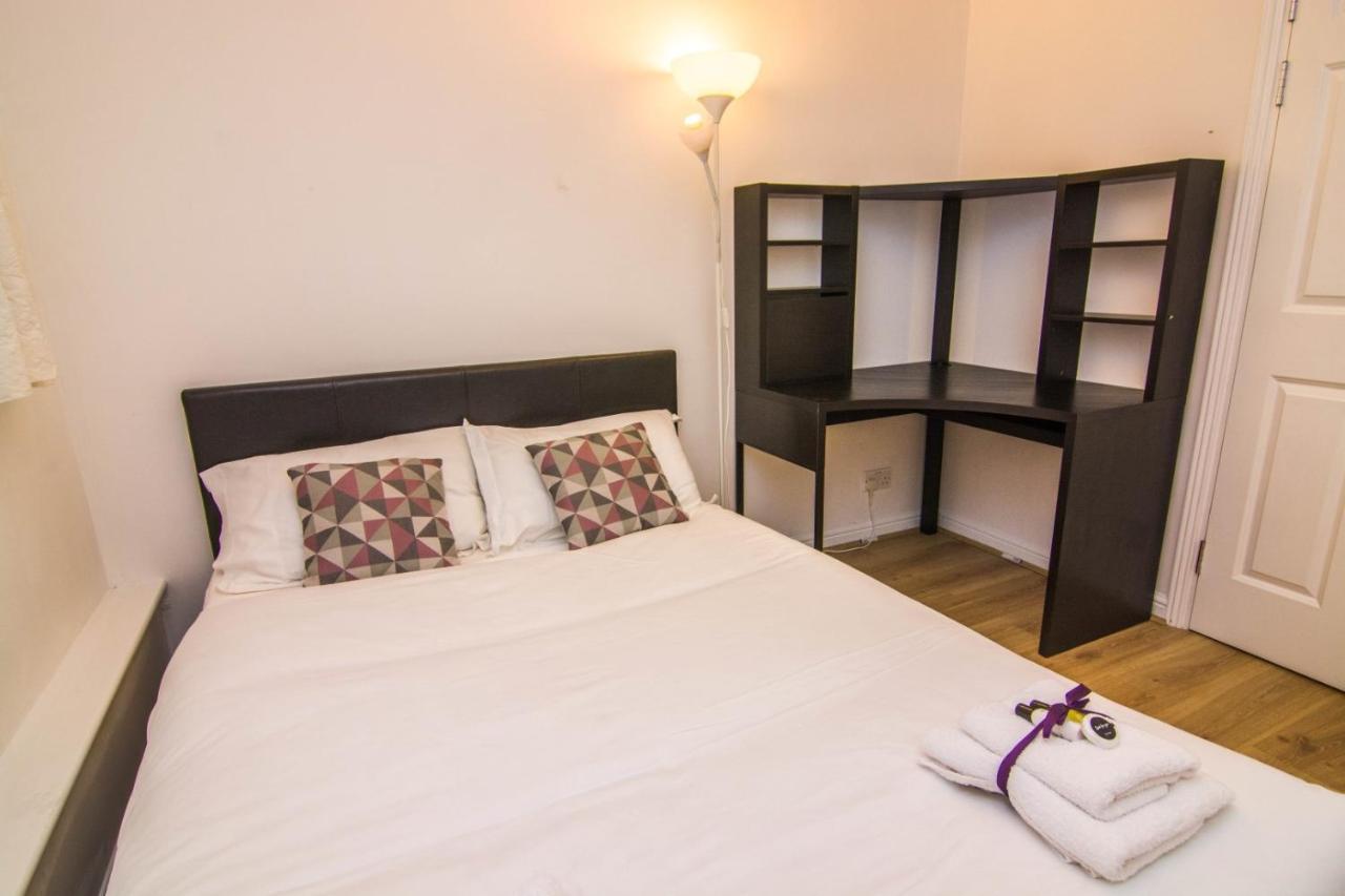 Apartment Wharf - Meridian Place Barking Kültér fotó