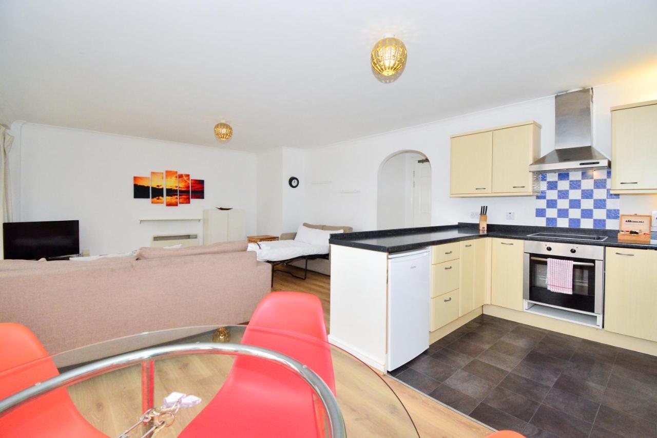 Apartment Wharf - Meridian Place Barking Kültér fotó
